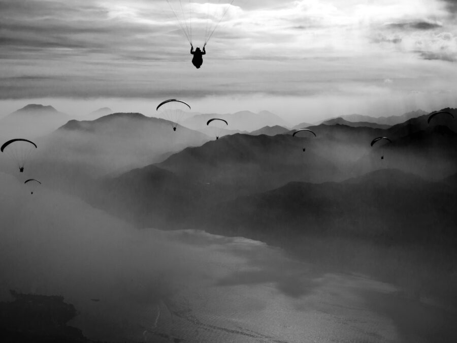 paragliding garda lake